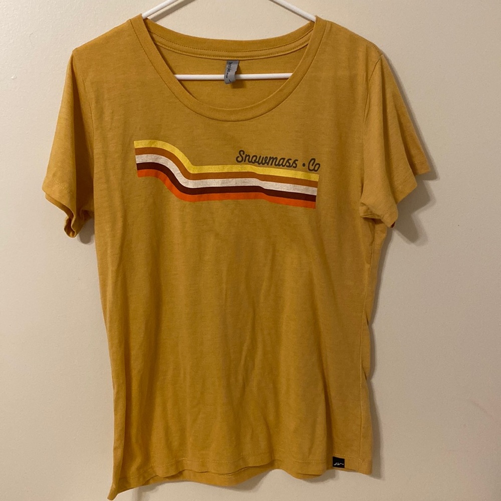 Snowmass, CO 70s Vibe Tee